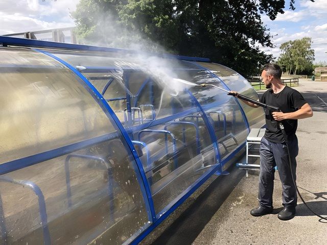 Pressure Washing Services in Lincoln