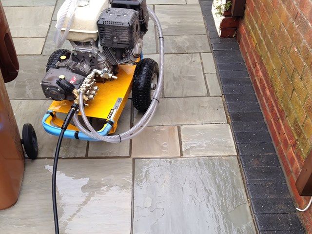 Drive Way Cleaning